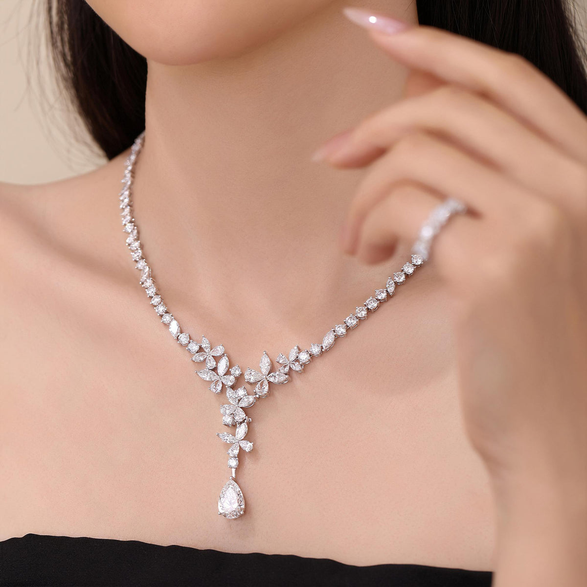 Blossom Cascade Pear Drop Lab-Grown Diamond Necklace in PT950 Platinum | 5 Carat | D-E | VS