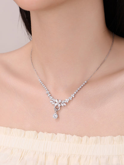 DANFÉE Blossom Cluster lab-grown diamond necklace with pendant, worn close-up