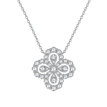 DANFÉE Clover Halo lab-grown diamond pendant necklace in PT950 platinum