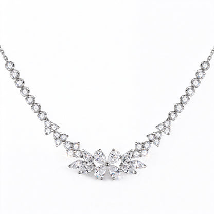 DANFÉE Blossom Cluster lab-grown diamond necklace in PT950 platinum, front view
