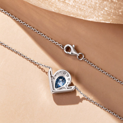 DANFÉE Chevron Pear Halo pendant back view and lobster clasp
