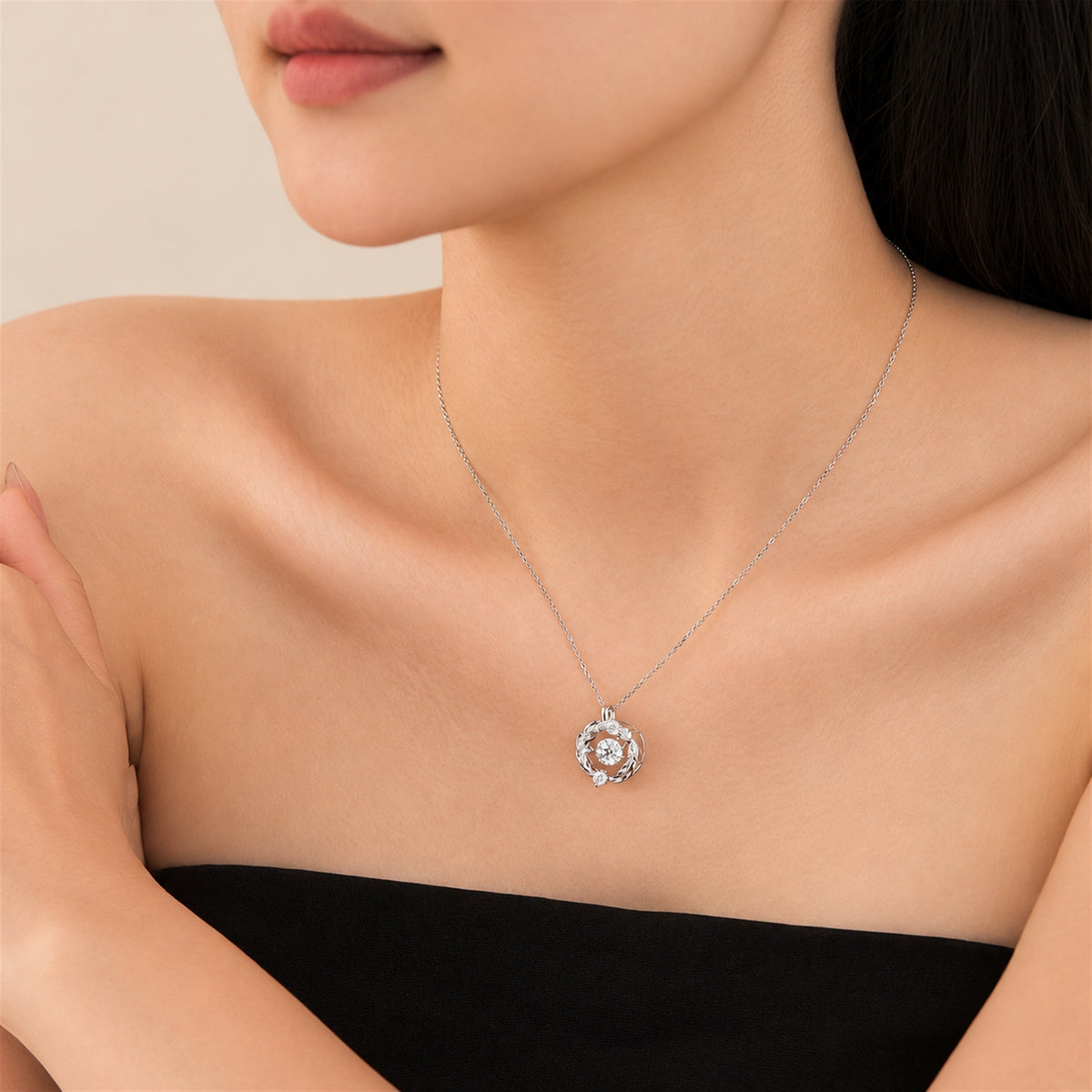 DANFÉE PT950 platinum wing-inspired diamond necklace — model wearing view