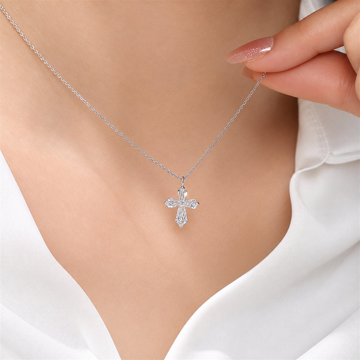 DANFÉE lab-grown diamond cross necklace in PT950 platinum — model wearing view 4