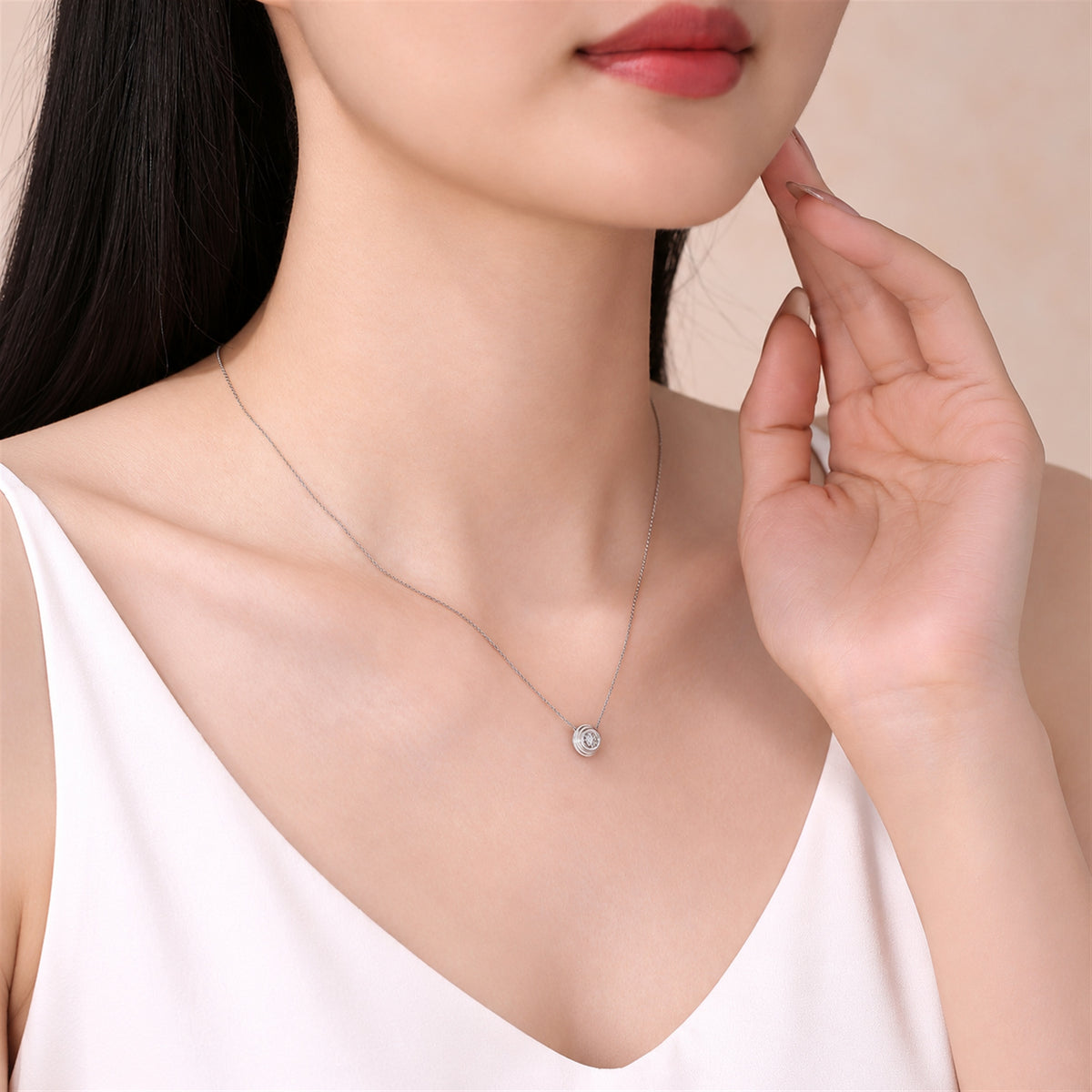 DANFÉE Orbit bezel lab-grown diamond necklace — 7.jpg