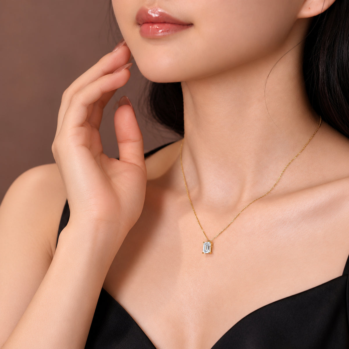 DANFÉE emerald-cut lab-grown diamond necklace — 8副本1.jpg