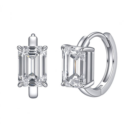 Carré emerald-cut lab-grown diamond huggie earrings in 18K white gold, front and side view