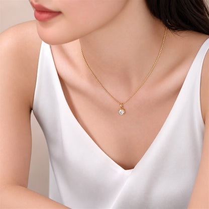 DANFÉE round bezel lab-grown diamond necklace in 18K yellow gold, everyday solitaire look