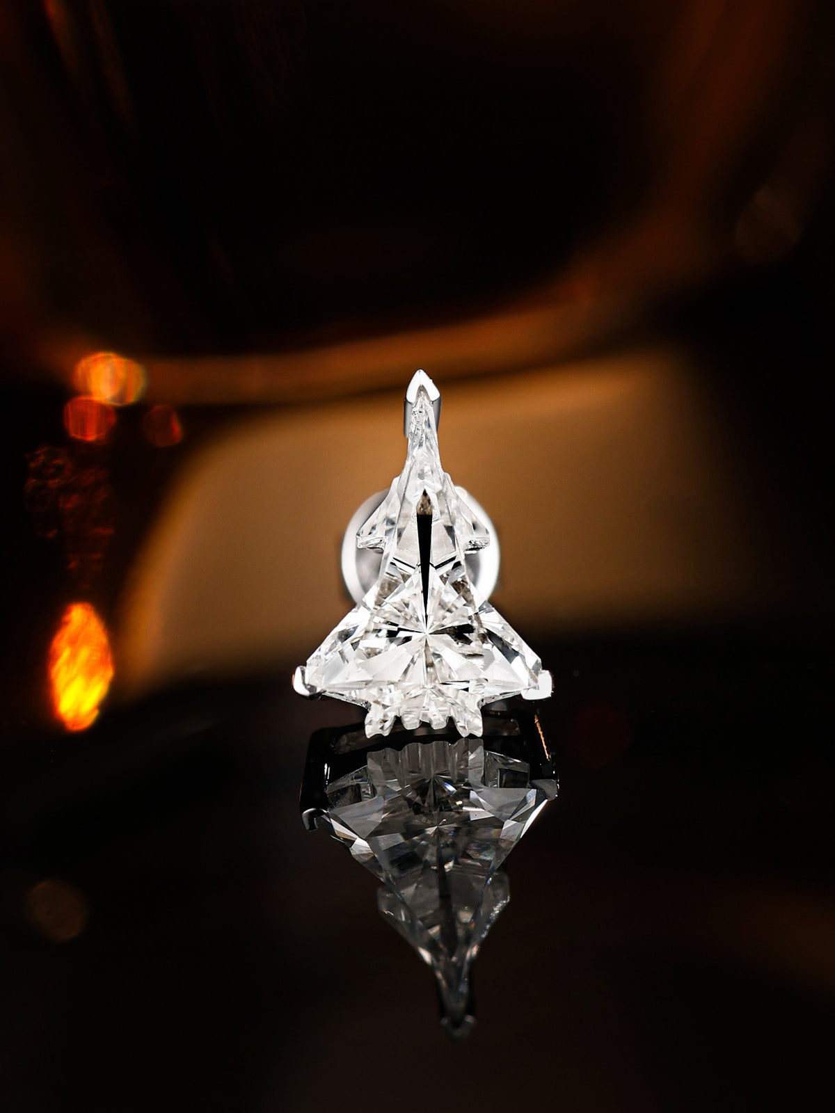 Fighter jet lab-grown diamond stud earring with reflection