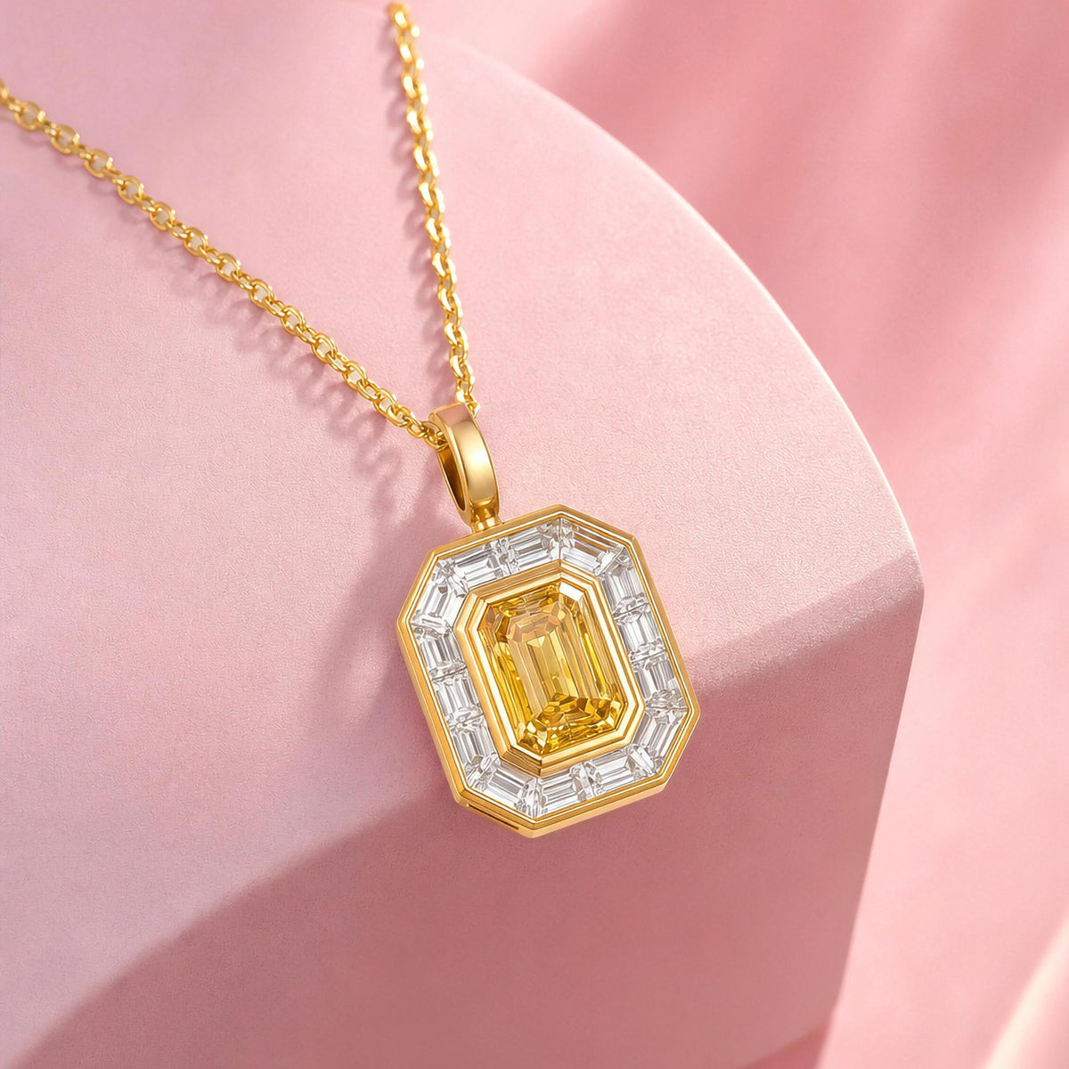 DANFÉE Deco Halo fancy yellow diamond necklace with baguette halo in 18K gold