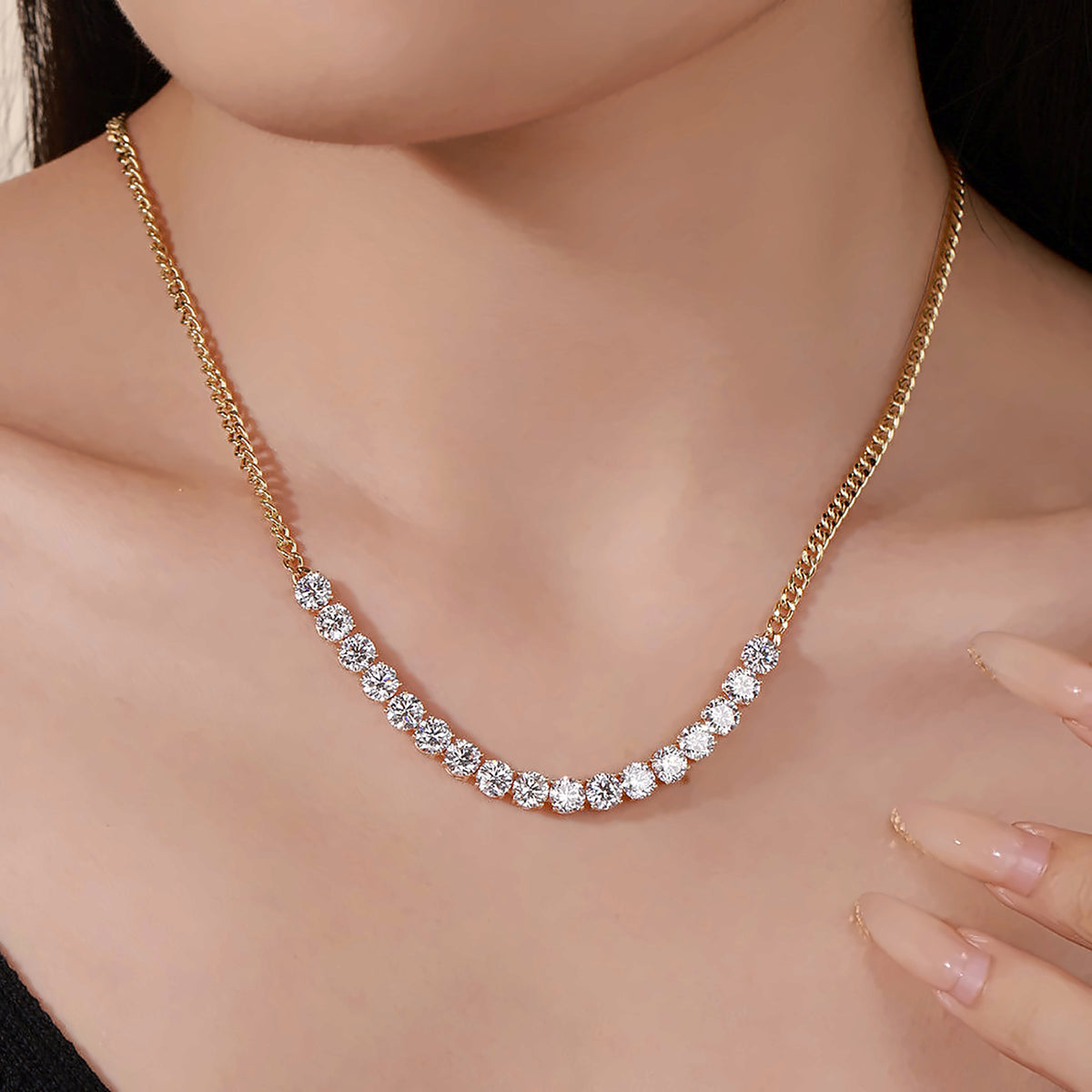 DANFÉE Arc Cuban lab-grown diamond tennis necklace — image_5_closeup.jpg