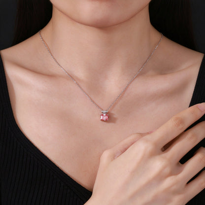 Model wearing the Parfum pink lab-grown diamond necklace in 18K white gold