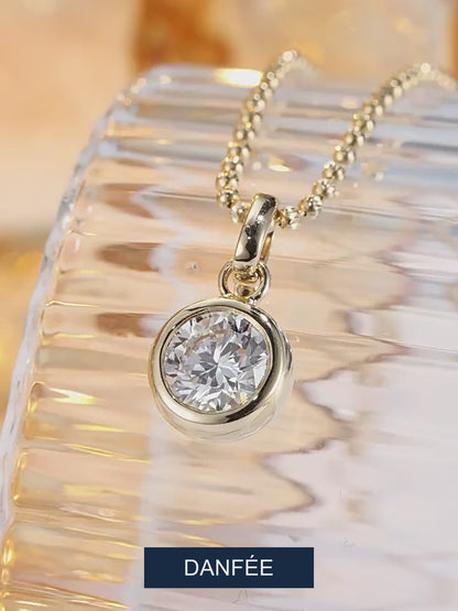 Round Bezel Lab-Grown Diamond Necklace in 18K Gold & PT950 Platinum | 1 Carat | D-E | VVS