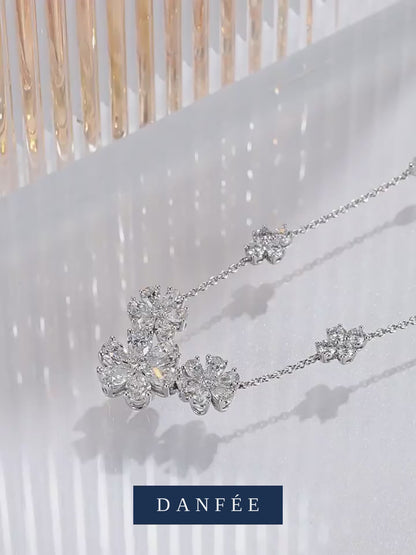 Forget-Me-Not Daisy Lab-Grown Diamond Necklace in PT950 Platinum | 2 Carat Total | D-E | VS