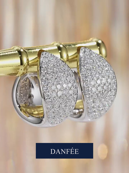 Pétale Reversible Pavé Lab-Grown Diamond Huggie Earrings in 18K Gold | 0.7 Carat Total | D-E | VS