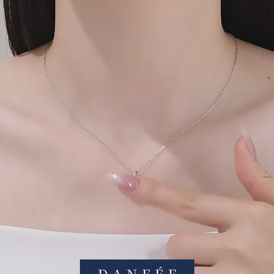 DANFÉE Deco Asscher cut lab-grown diamond bezel pendant necklace video