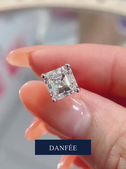 Étoile Asscher-Cut Lab-Grown Diamond Stud Earrings in 18K White Gold | 2 Carat Total | D-E | VVS